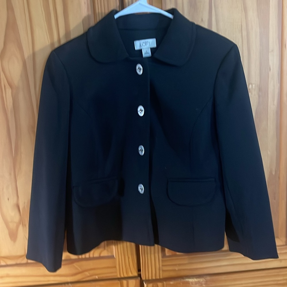 Ann Taylor - Picture 3 of 4